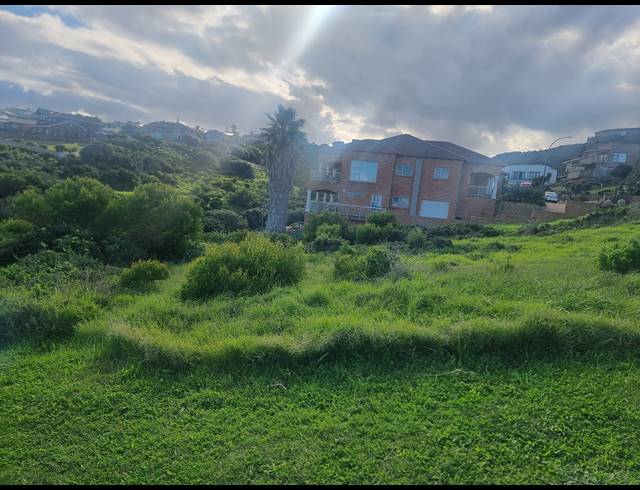 990M² VACANT LAND FOR SALE IN DANA BAY